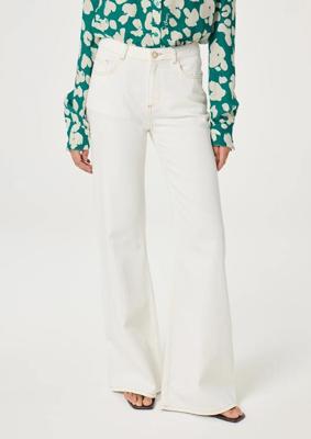 Fabienne Chapot Vic Bootcut Jeans | Cream White