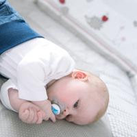 Babybox 100x75 cm + Adam en Eule Uil printmat + 4 wielen - ROBA - Wit hout - thumbnail