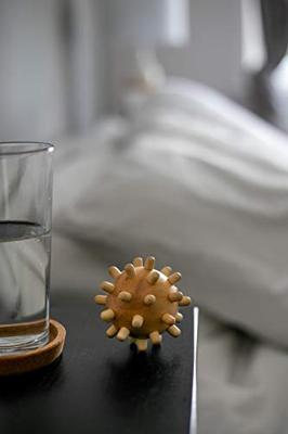 Croll & Denecke Massagebal - hout Croll & Denecke Massagebal - hout