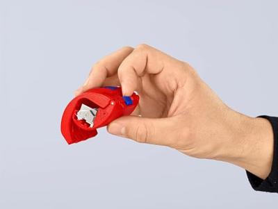 Knipex 90 22 10 BK Buissnijder (kunststof) - thumbnail