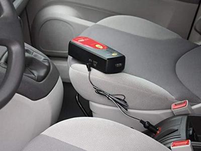 Auto Jumpstarter - 4 Uur Laadtijd - Accu Van 3500 MAh - 12 en 230 Volt Oplader (JST200) Auto Jumpstarter - 4 Uur Laadtijd - Accu Van 3500 MAh - 12 en 230 Volt Oplader (JST200)
