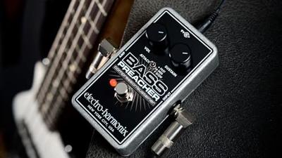 Electro Harmonix Bass Preacher compressor sustainer effect