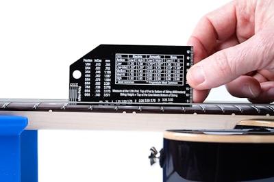 MusicNomad MN614 Truss Rod Gauge & String Action Gauge Bundle precisiemeters snaarhoogte en truss rod - met pick