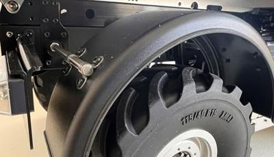 Amewi 22683 Mercedes-Benz Unimog, anthrazit 1:10 Elektro RC truck RTR