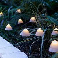10 mini-paddenstoelen op zonne-energie om te prikken - LUMISKY - CHAMPY - 3,8 m - Padverlichting - Warm witte LED - thumbnail