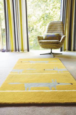 Scion - Mr Fox Mustard 25306 - 090x150 cm Vloerkleed Scion - Mr Fox Mustard 25306 - 090x150 cm Vloerkleed