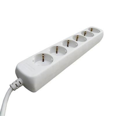 Stekkerdoos 6 voudig randaarde 5 meter 3x1.5mm²