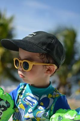 Zonnebril BEABA Delight voor kinderen van 9 tot 24 maanden geel