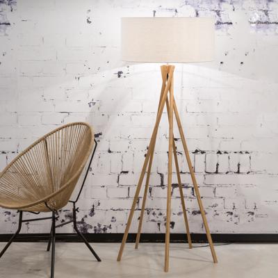 Good&Mojo Vloerlamp 'Kilimanjaro' Bamboe en Eco linnen, kleur Wit Good&Mojo Vloerlamp 'Kilimanjaro' Bamboe en Eco linnen, kleur Wit