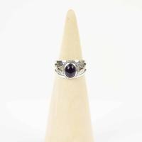 Zilveren Ring Mt. 9/60 met Amethist, Handgemaakt in Nepal - thumbnail