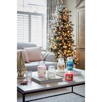 Yankee Candle Geurkaars Large Peppermint Pinwheels - 17 cm / ø 11 cm - thumbnail