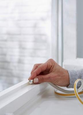 tesa P-PROFILE 05395-00100-00 Afdichtingstape tesamoll Wit (l x b) 10 m x 9 mm 1 stuk(s) tesa P-PROFILE 05395-00100-00 Afdichtingstape tesamoll Wit (l x b) 10 m x 9 mm 1 stuk(s)