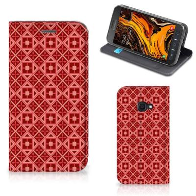 Samsung Galaxy Xcover 4s | Hoesje met Magneet | Batik Rood Samsung Galaxy Xcover 4s | Hoesje met Magneet | Batik Rood