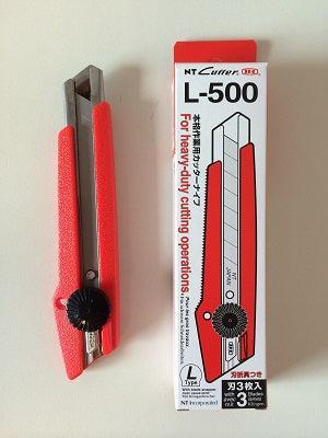 Cutter NT L-500 met afbreekmesjes