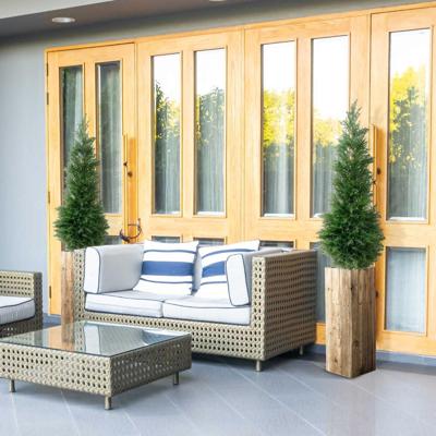 Conifeer deluxe kunstplant 120cm - UV bestendig Conifeer deluxe kunstplant 120cm - UV bestendig