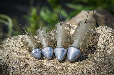 Matrix Plastic Orbit Feeder Large 40Gr