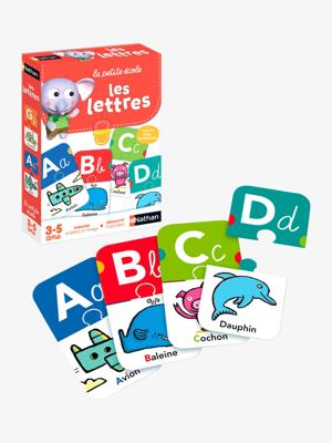De letters NATHAN multi-gekleurd De letters NATHAN multi-gekleurd