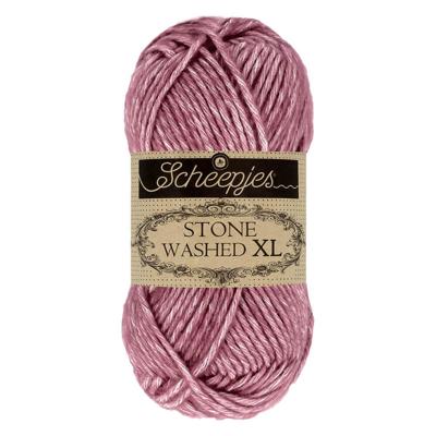Scheepjes Stone Washed XL - 848 Corundum Ruby - Haakgaren / Breigaren