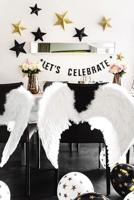 6 zwarte pastel ballonnen met gouden sterretjes - thumbnail