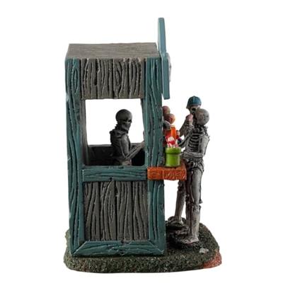 Lemax rotten candy stand tafereel Spooky Town 2023