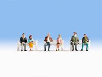 NOCH 36242 N Reizigers figuren Geverfd, Zittend - thumbnail