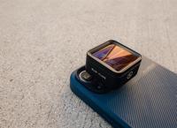 Moment T-Series 1.33x Anamorphic Mobile Lens, Gold Flare - thumbnail