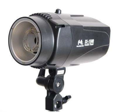 Falcon eyes studioflitser ss-150d