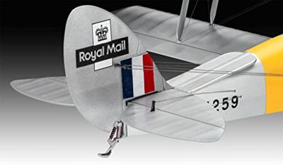 Revell 1/32 D.H. 82A Tiger Moth Revell 1/32 D.H. 82A Tiger Moth