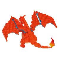 Pokémon Charizard Figuur - BANDAI - Nanoblock - Baksteen Figuur 860 stuks - Bouwpakket - NBPM80 - thumbnail