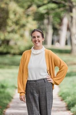 The Cinnamon Bun Book Store