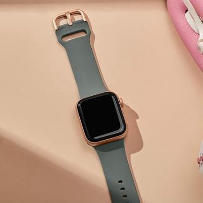 Soft siliconen bandje met gespsluiting - Olijfgroen - Geschikt voor Apple Watch 38mm / 40mm / 41mm / 42mm