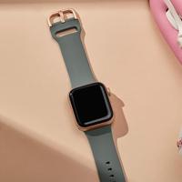 Soft siliconen bandje met gespsluiting - Olijfgroen - Geschikt voor Apple Watch 38mm / 40mm / 41mm / 42mm - thumbnail