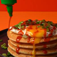 Sriracha - Chilisaus Fles - 455ml - thumbnail