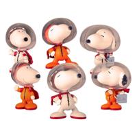 Peanuts Figures Worlds Beyond Snoopy Capsule Display (6) - thumbnail