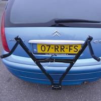 Carpoint fietsendrager met trekhaak en kentekenplaathouder 30 kg - thumbnail