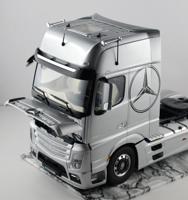 Italeri 510003905 Mercedes Benz Actros MP4 Gigaspace Vrachtwagen (bouwpakket) 1:24 - thumbnail