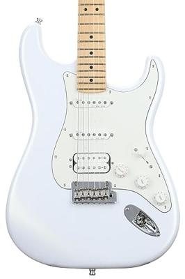 Fender Juanes Stratocaster MN Luna White Satin elektrische gitaar met deluxe koffer