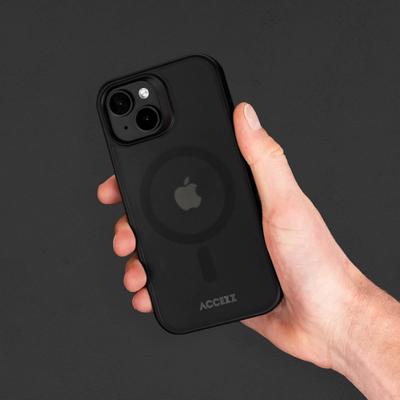 Accezz Rugged Frosted met MagSafe voor Apple iPhone 16 Pro Max Telefoonhoesje Zwart