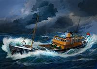 Revell northsea fishing trawler - thumbnail