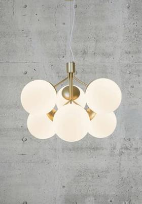 Hanglamp glazen bollen Kroonluchter goud Nordlux &apos;Ivona&apos; E27 opaal glas 62 cm