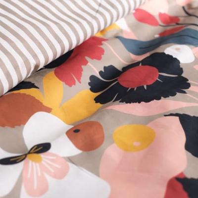 Bedset - TODAY - Sunshine - 122793 - 2 personen - 240x220cm - Katoen - Bedrukt 14.17 Bedset - TODAY - Sunshine - 122793 - 2 personen - 240x220cm - Katoen - Bedrukt 14.17