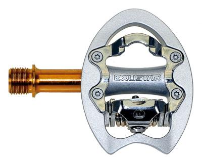 Exus Pedalen tar race magnesium