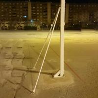 SET 2 BASKETBALL HOOP BRACKETS FOR SCREWING INTO THE FLOOR - thumbnail