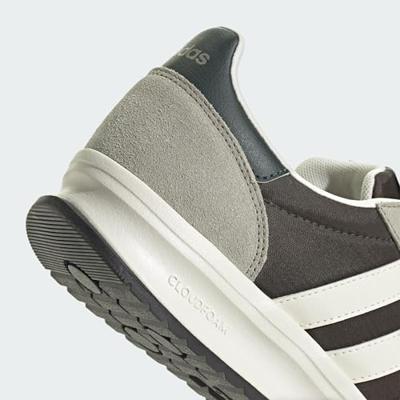 adidas Run 70s 2.0 Sneakers Donkerbruin Grijs Wit