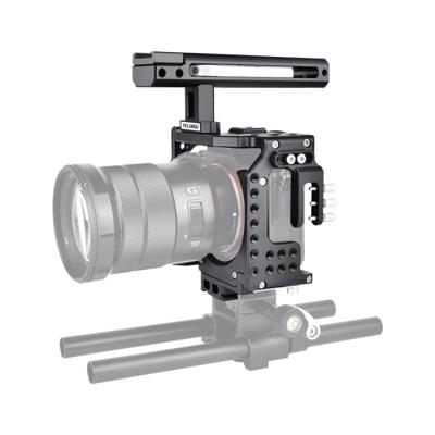 YELANGU CA7 YLG0908A handvat video camera kooi stabilisator voor Sony A7K & A7X & A73 & A7S & A7R & A7RII & A7SII (zwart)