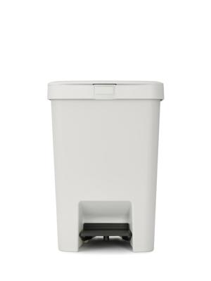 Brabantia stepup pedaalemmer 25 liter light grey Brabantia stepup pedaalemmer 25 liter light grey
