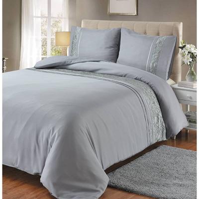 Fancy Embroidery Andreo Silver