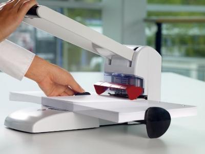 Novus Office 025-0488 Superperforator B2200 Lichtgrijs Instelformaat (max.): DIN A4 200 vel (80 g/m²)