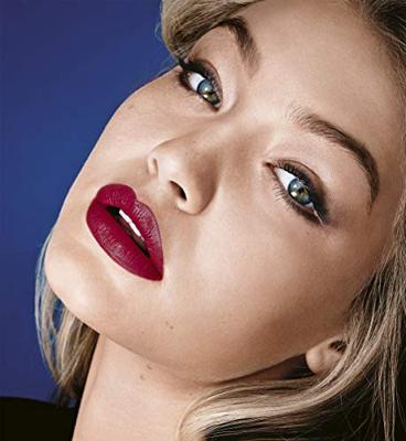Maybelline Color Sensational Lipstick The Reds - 547 Pleasure Me Red - Rood - Glanzende Lippenstift Maybelline Color Sensational Lipstick The Reds - 547 Pleasure Me Red - Rood - Glanzende Lippenstift