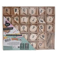 Houten Letters, 84st. - thumbnail